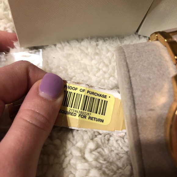 Rose gold Michael Kors watch - Picture 3 of 8